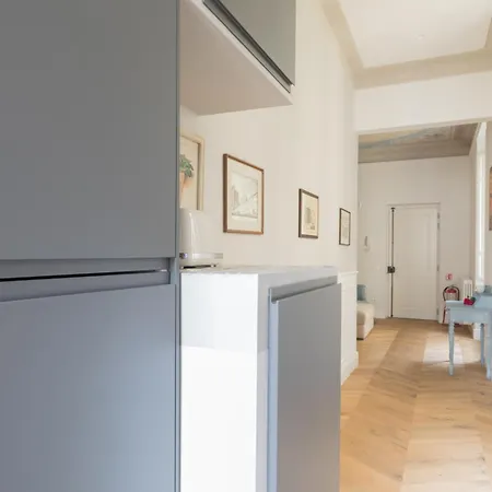 Appartamento Next Stop, *